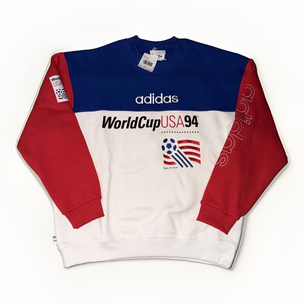 KD1156 $110 Men’s ADIDAS USA 94 GRAPHIC SWEATSHIRT - ROYAL BLUE Large